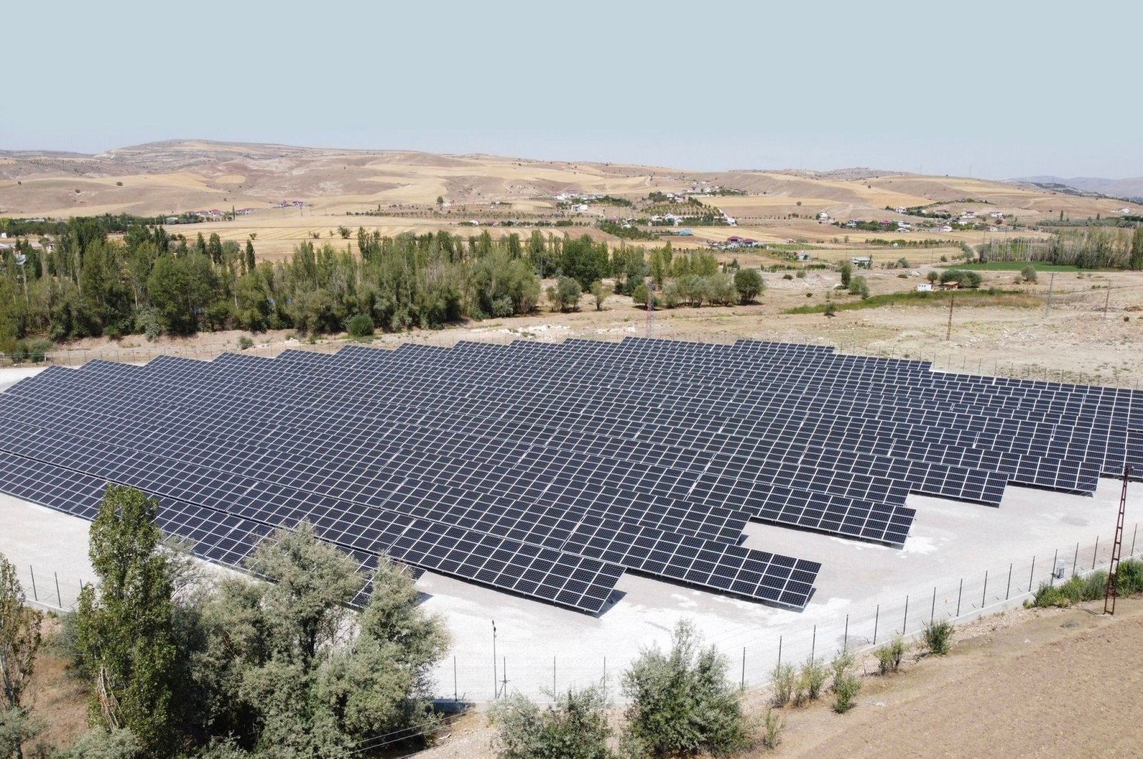 Solar panels at a power plant in Sivas, central Türkiye, Aug. 31, 2022. (İHA PHOTO) 