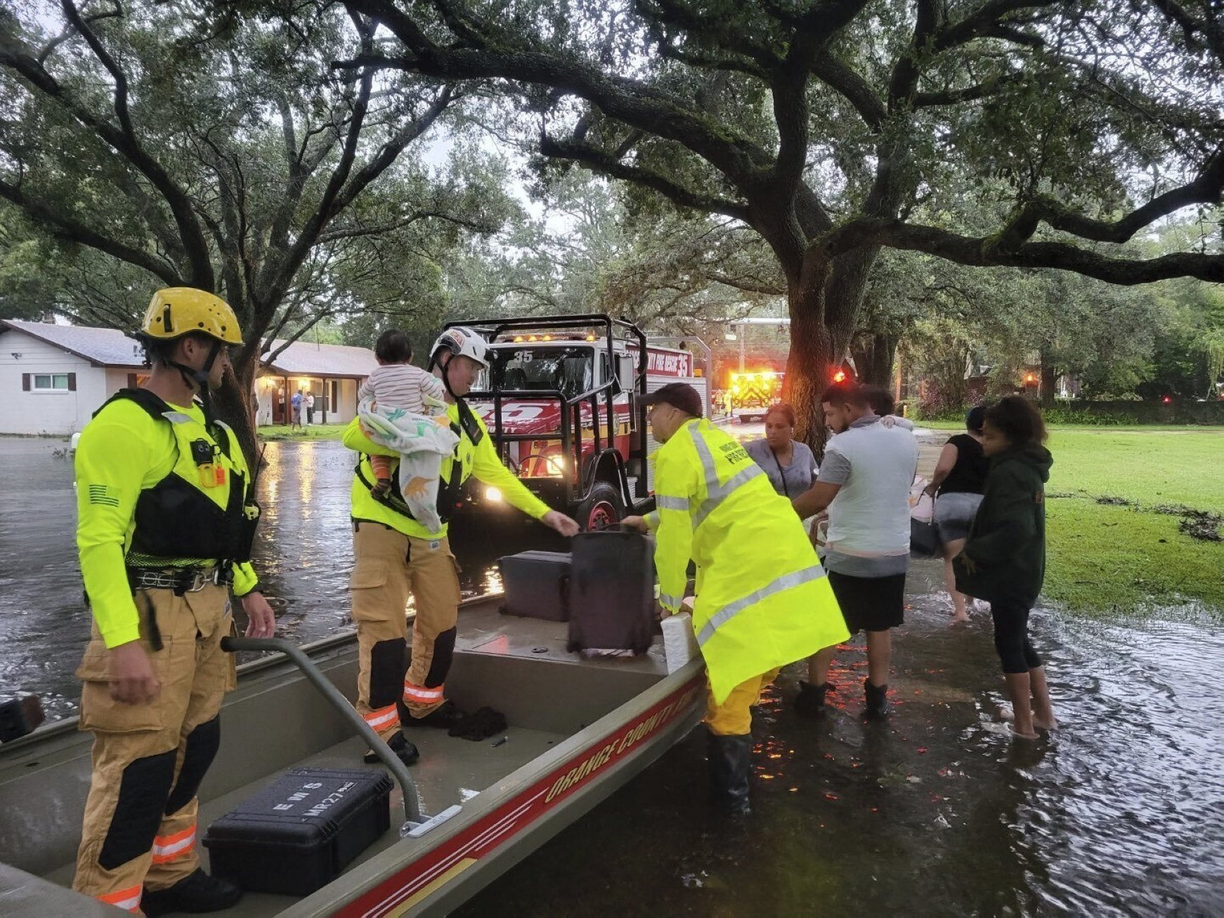 Hundreds Feared Dead After Hurricane Ian Wreaks Havoc In Florida ...