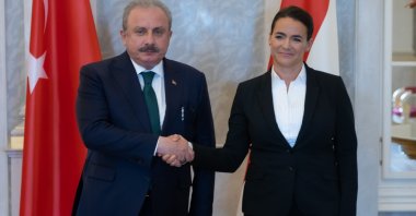 Parliament Speaker Mustafa Şentop (L) meets with Hungarian President Katalin Novak in Budapest, Hungary, Sept. 29, 2022. (AA Photo)