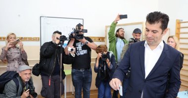 Kiril Petkov, leader of the centrist We Continue the Change (PP) party, votes during a general election, at a polling station, Sofia, Bulgaria, Oct. 2, 2022. (REUTERS Photo)