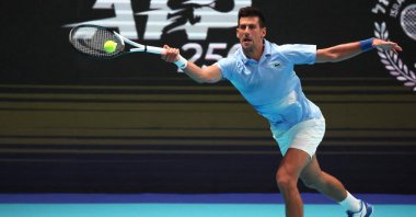 Serbia's Novak Djokovic returns the ball to Croatia's Marin Cilic during the men's singles final tennis match at the Tel Aviv Watergen Open 2022 in Israel, Oct. 1, 2022. (AFP Photo)