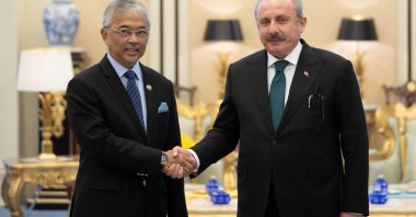 Turkish Parliament Speaker Mustafa Şentop (R) meets with the king of Malaysia, Sultan Abdullah Sultan Ahmad Shah in Kuala Lumpur, Malaysia, Oct. 5, 2022. (AA Photo)