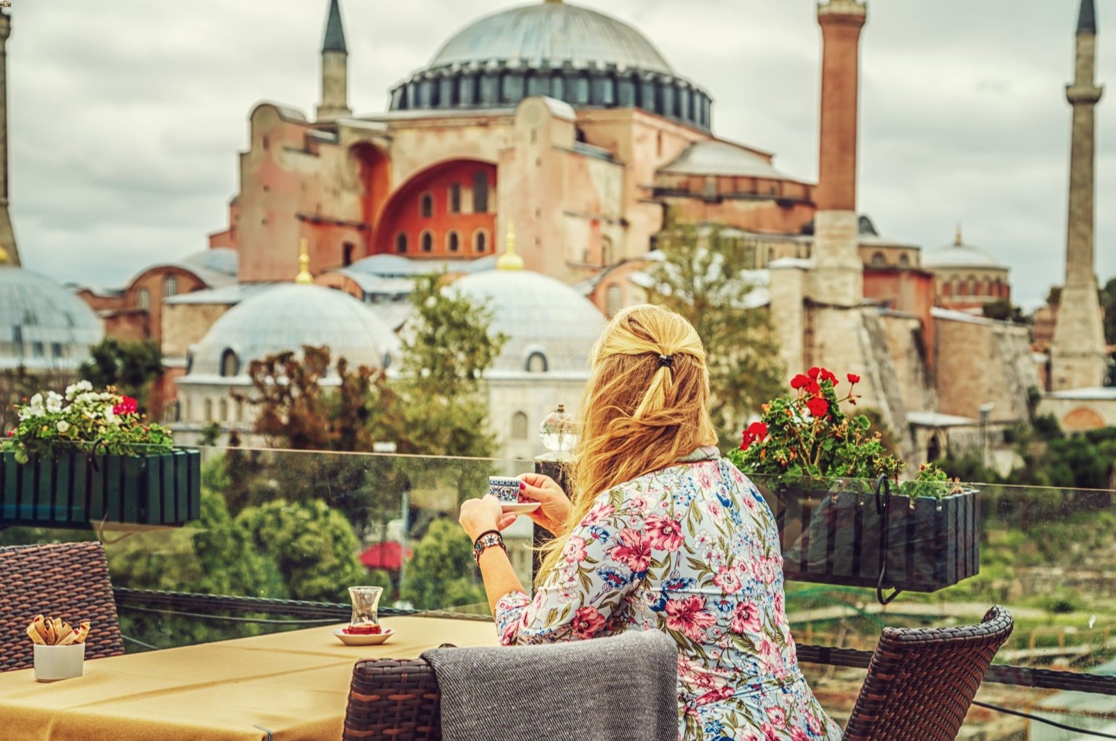 Türkiye is pretty much a perfect country for digital nomads. (Shutterstock Photo)
