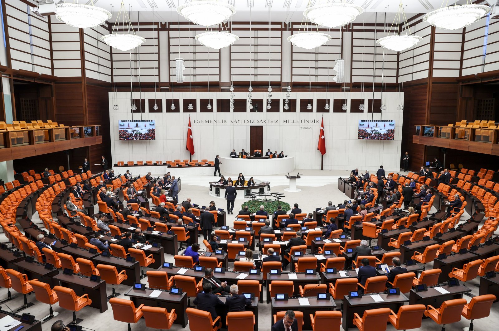 A view from a session of the Grand National Assembly of Türkiye (TBMM) General Assembly in the capital Ankara, Türkiye, Oct. 4, 2022. (AA)
