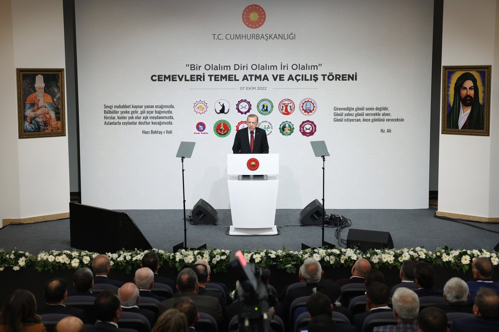 President Recep Tayyip Erdoğan speaks during a visit to the Şahkulu Sultan Cemevi in Istanbul, Türkiye, Oct. 7, 2022. (AA)