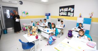 Students attend class at a Maarif school in Azerbaijan, in this file photo. (AA Photo)