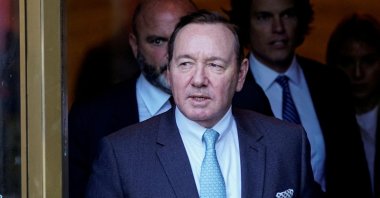 Actor Kevin Spacey exits the Manhattan Federal Court during his sexual abuse trial in New York, U.S., Oct. 6, 2022. (Reuters Photo)