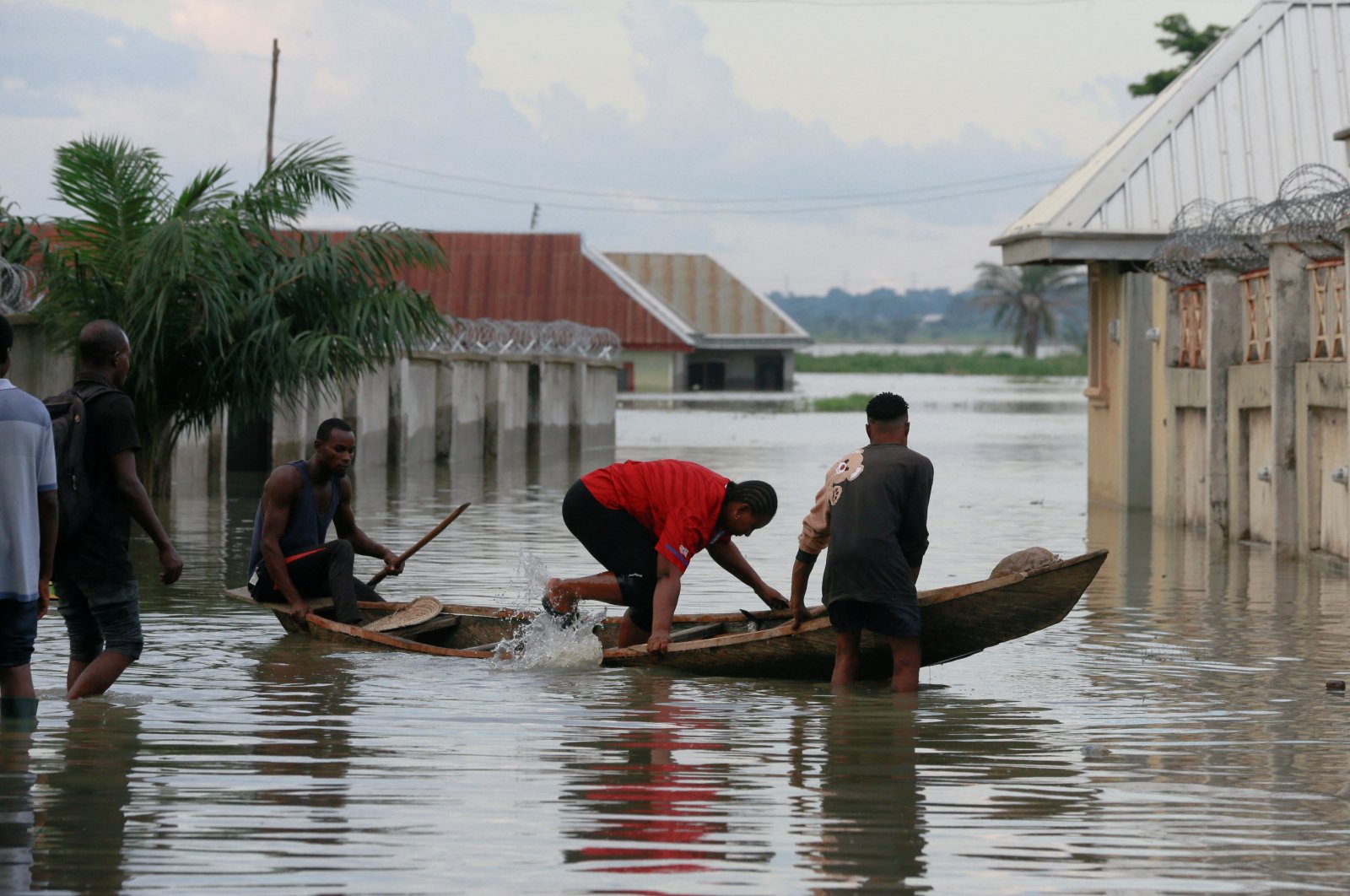 Perahu terbalik di negara bagian Anambra Nigeria, 76 tewas