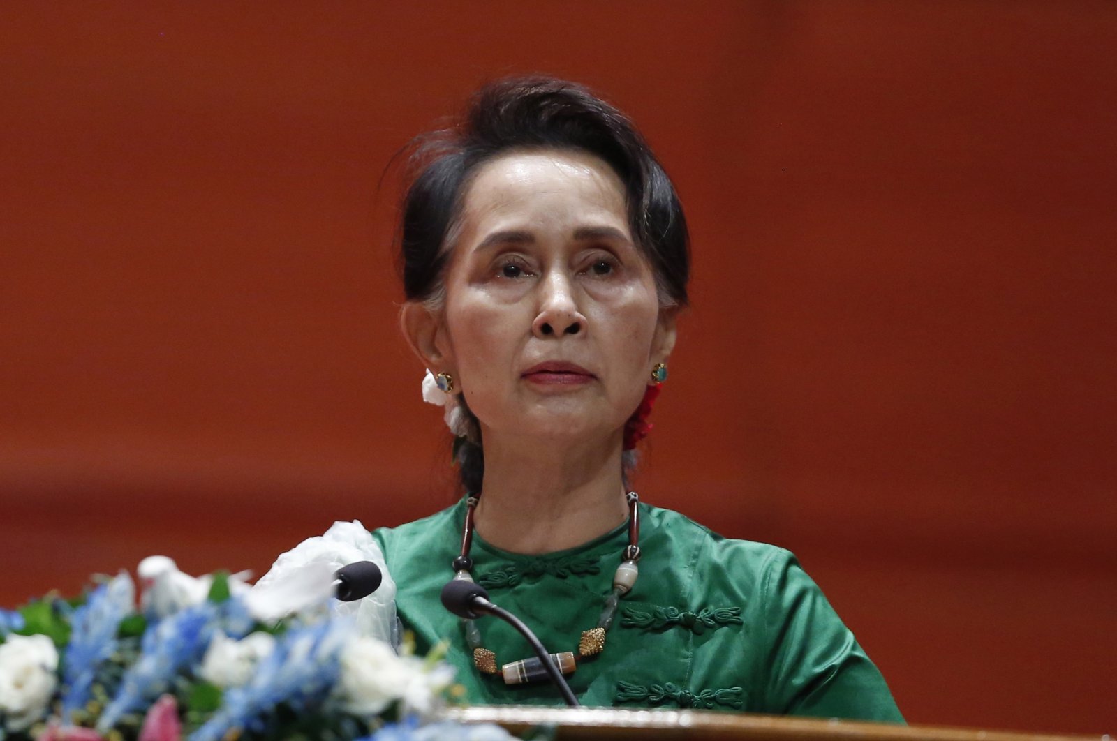 Aung San Suu Kyi speaks during the closing ceremony of the third session of the &quot;Union Peace Conference – 21st century Panglong,&quot;  Naypyitaw, Myanmar, July 16, 2018. (EPA Photo)