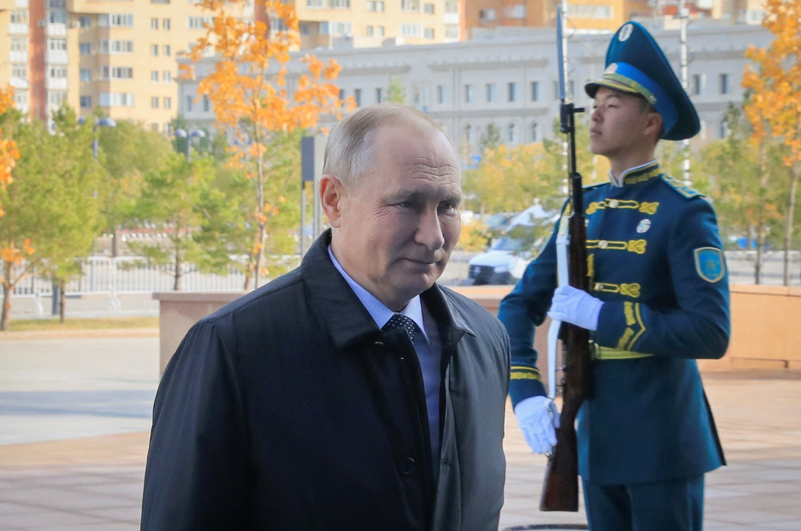 Putin, küresel finans sisteminin ilkelerinin gözden geçirilmesini destekliyor