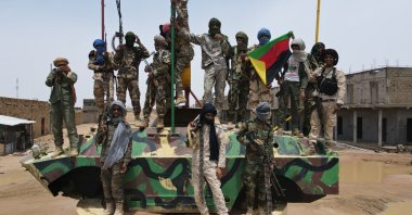 Fighters for The National Movement for the Liberation of Azawad (MNLA) pose for a picture. Aug. 28, 2022. (AFP Photo)