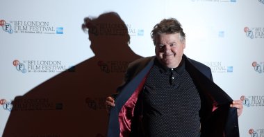Scottish actor/cast member Robbie Coltrane poses during a photocall for "Great Expectations" during the 56th BFI London Film Festival, London, Britain, Oct. 21, 2012. (EPA File Photo)