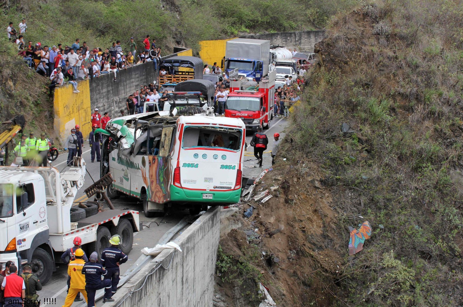 Sedikitnya 20 tewas dalam kecelakaan bus di Kolombia barat daya