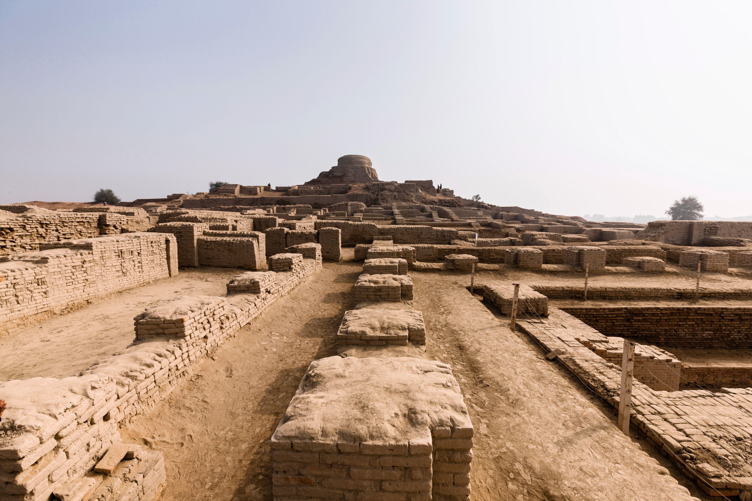 Situs Warisan Dunia UNESCO Mohenjo-daro, di Larkana, Sindh, Pakistan, 1 Januari 2017. (Foto Reuters)
