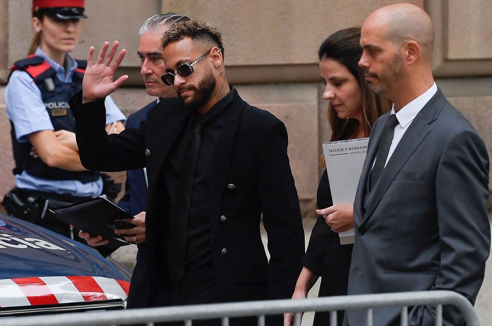 Skandal transfer Neymar di pengadilan Barcelona jelang Piala Dunia