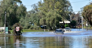 Cars covered in water after floods, Rochester, Victoria, Australia, Oct. 17, 2022. (EPA Photo)