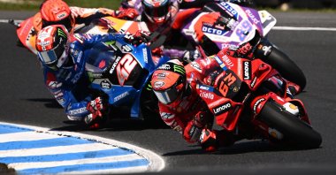 Italian Francesco Bagnaia riding for Ducati Team (front) during the MotoGP race at the Australian Motorcycle Grand Prix at the Phillip Island Grand Prix Circuit, Phillip Island, Victoria, Australia, Oct. 16 2022. (EPA Photo)