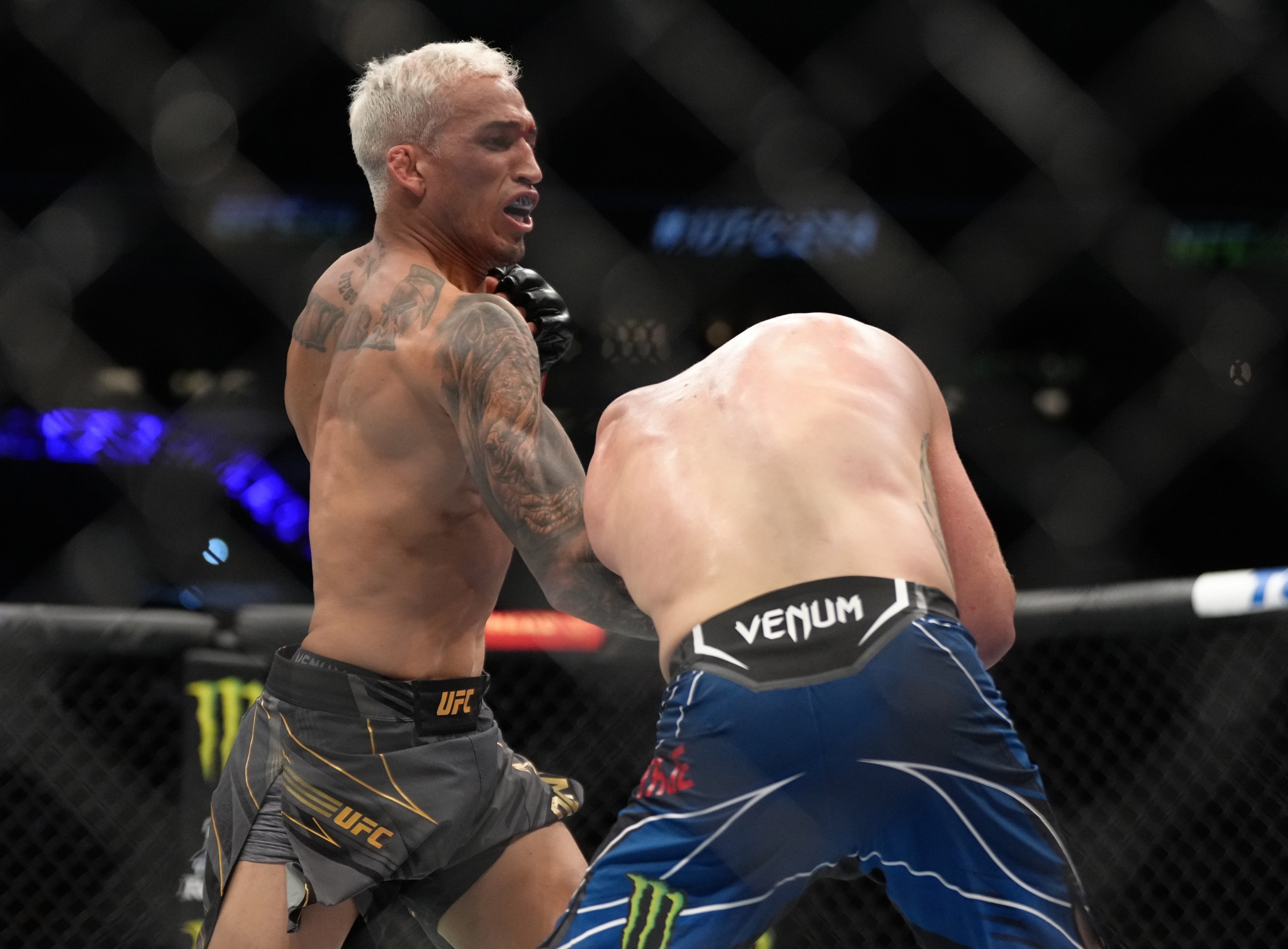 Brazil S Oliveira Seeks To Reclaim Lightweight Crown At Ufc Daily
