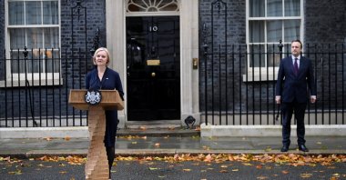British Prime Minister Liz Truss gives statement outside Number 10 Downing Street, London, Britain October 20, 2022. REUTERS/Toby Melville