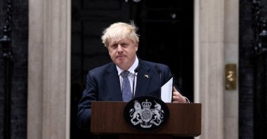 Then-British Prime Minister Boris Johnson makes a statement at Downing Street in London, Britain, July 7, 2022. (Reuters Photo)