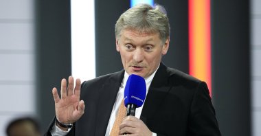 Kremlin spokesperson Dmitry Peskov speaks to journalists prior to Russian President Vladimir Putin&#039;s annual news conference in Moscow, Russia, Dec. 23, 2021. (AP File Photo)