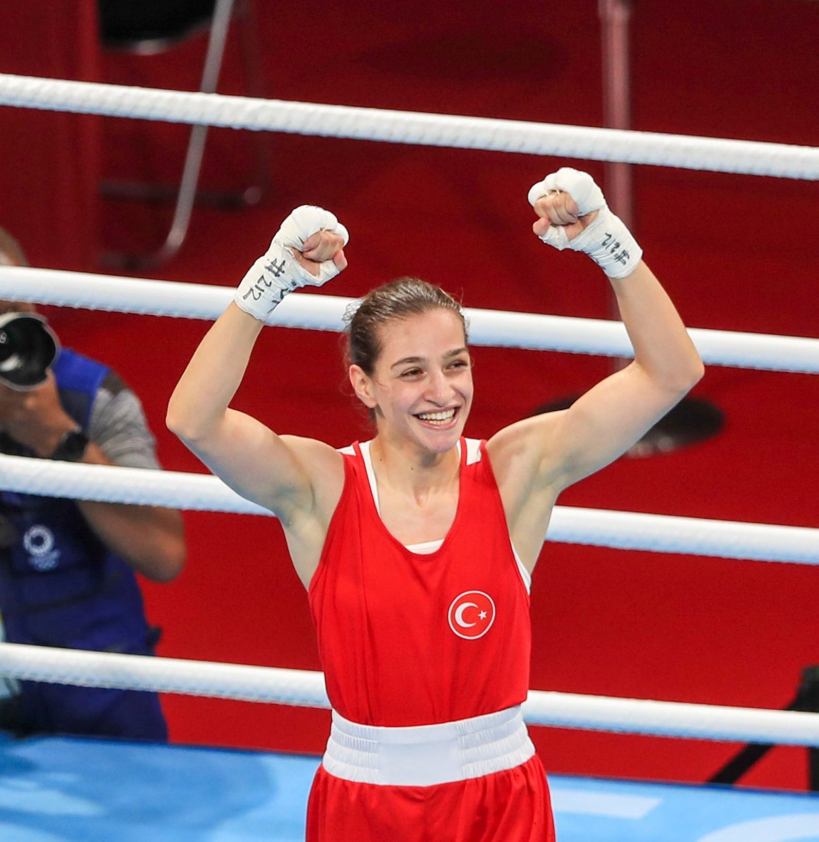 Turkish boxer Buse Naz Çakıroğlu celebrates her gold medal win at the 2022 European Championships, Budva, Montenegro, Oct. 22, 2022. (IHA Photo)