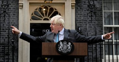 Outgoing British Prime Minister Boris Johnson delivers a speech on his last day in office, outside Downing Street, in London, Britain, Sept. 6, 2022. (Reuters File Photo)