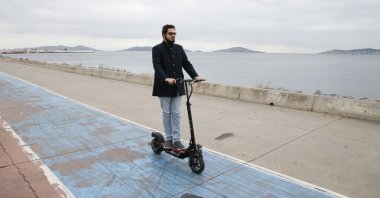Erhan Demircioğlu rides a hydrogen-powered scooter, in Istanbul, Türkiye, Oct. 23, 2022. (AA Photo)