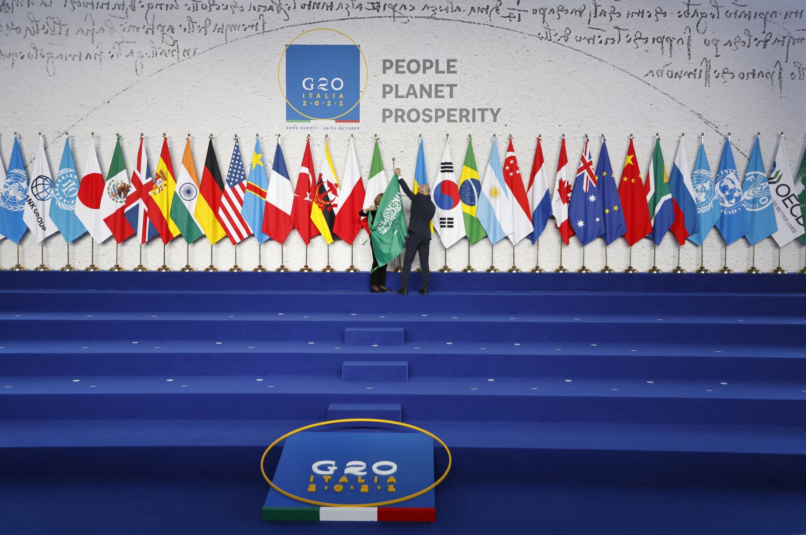 Negara-negara miskin menghadapi bahaya karena dorongan keringanan utang G-20 yang sulit dipahami