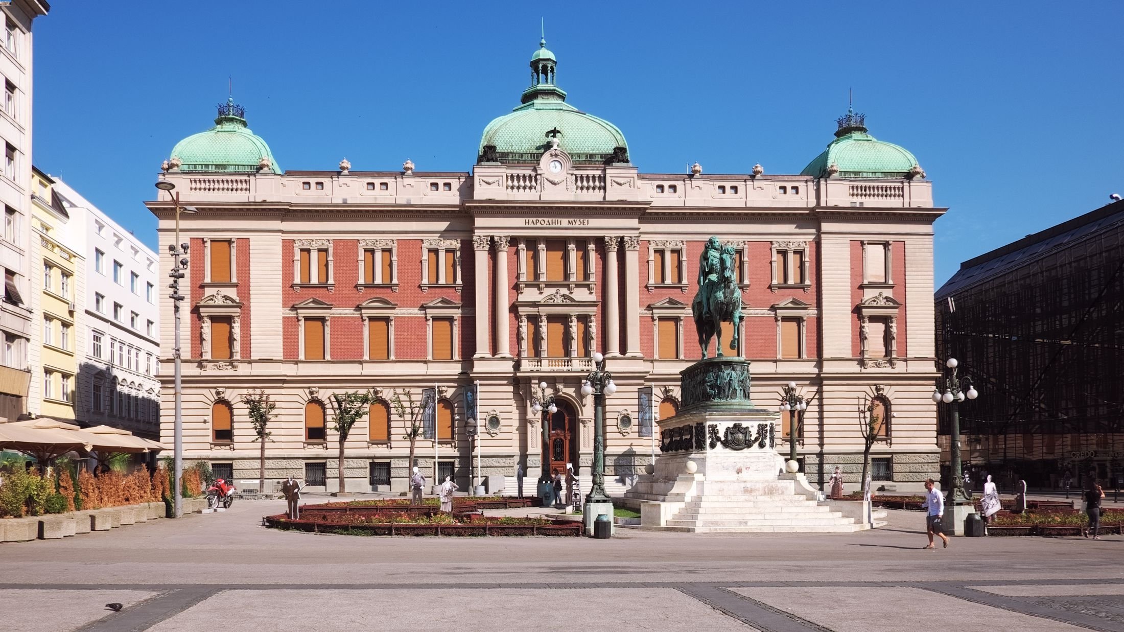 Patung Pangeran Mihailo Obrenovic III di Republic Square, di Beograd, Serbia.  (Foto Shutterstock)
