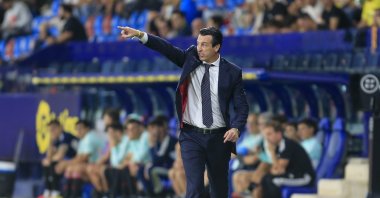 Unai Emery reacts during a Spanish La Liga match between Villarreal and Osasuna at Ciutat de Valencia stadium, Valencia, Spain, Oct. 17, 2022. (EPA Photo)