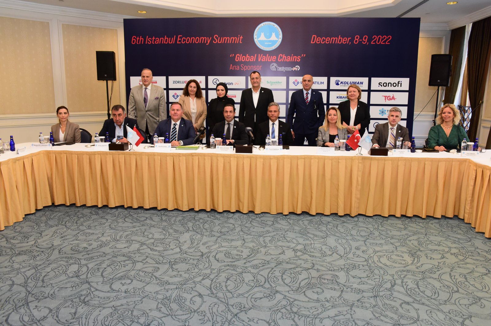 Istanbul Economic Summit Chairperson of the Executive Board Abdullah Değer (4th L) and other executives pose for a photo during a meeting, in Istanbul, Türkiye, Oct. 25, 2022. (Courtesy of Istanbul Economy Summit)