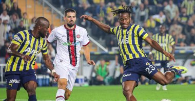 Michy Batshuayi of Fenerbahce during the Turkish Süper Lig match between Fenerbahçe and Fatih Karagumruk at Sukru Saracoglu Stadium, Istanbul, Türkiye, Oct. 9, 2022. Getty Images Photo)