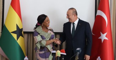 Turkish Foreign Minister Mevlüt Çavuşoğlu (R) attends a joint conference with his Ghanaian counterpart Shirley Botchwey in Accra, Ghana, Oct. 26, 2022. (IHA Photo)