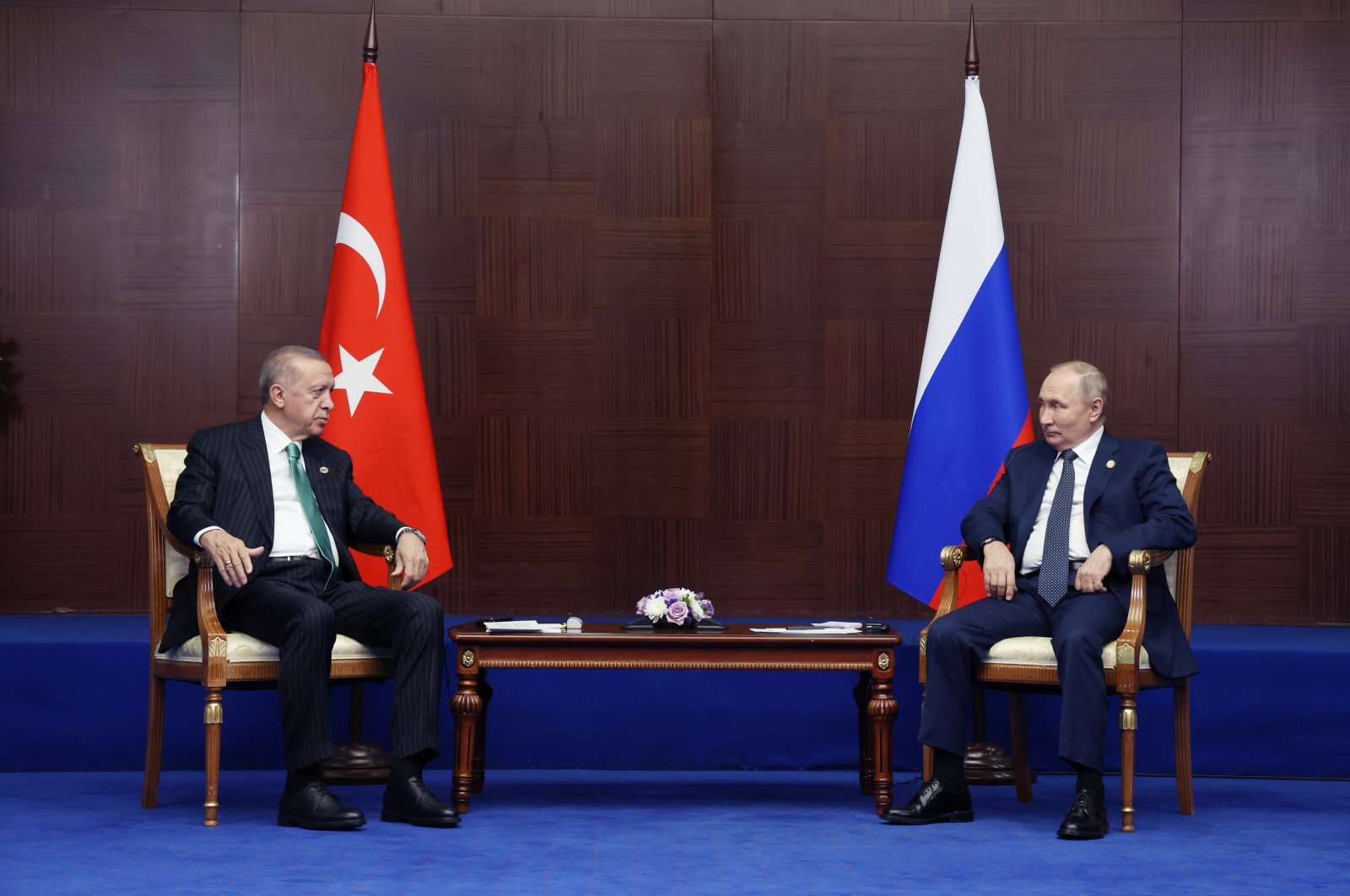 President Recep Tayyip Erdoğan attends a meeting with Russian President Vladimir Putin (R) on the sidelines of the 6th Summit of the Conference on Interaction and Confidence Building Measures in Asia (CICA) in Astana, Kazakhstan, 13 October 2022. (EPA Photo)