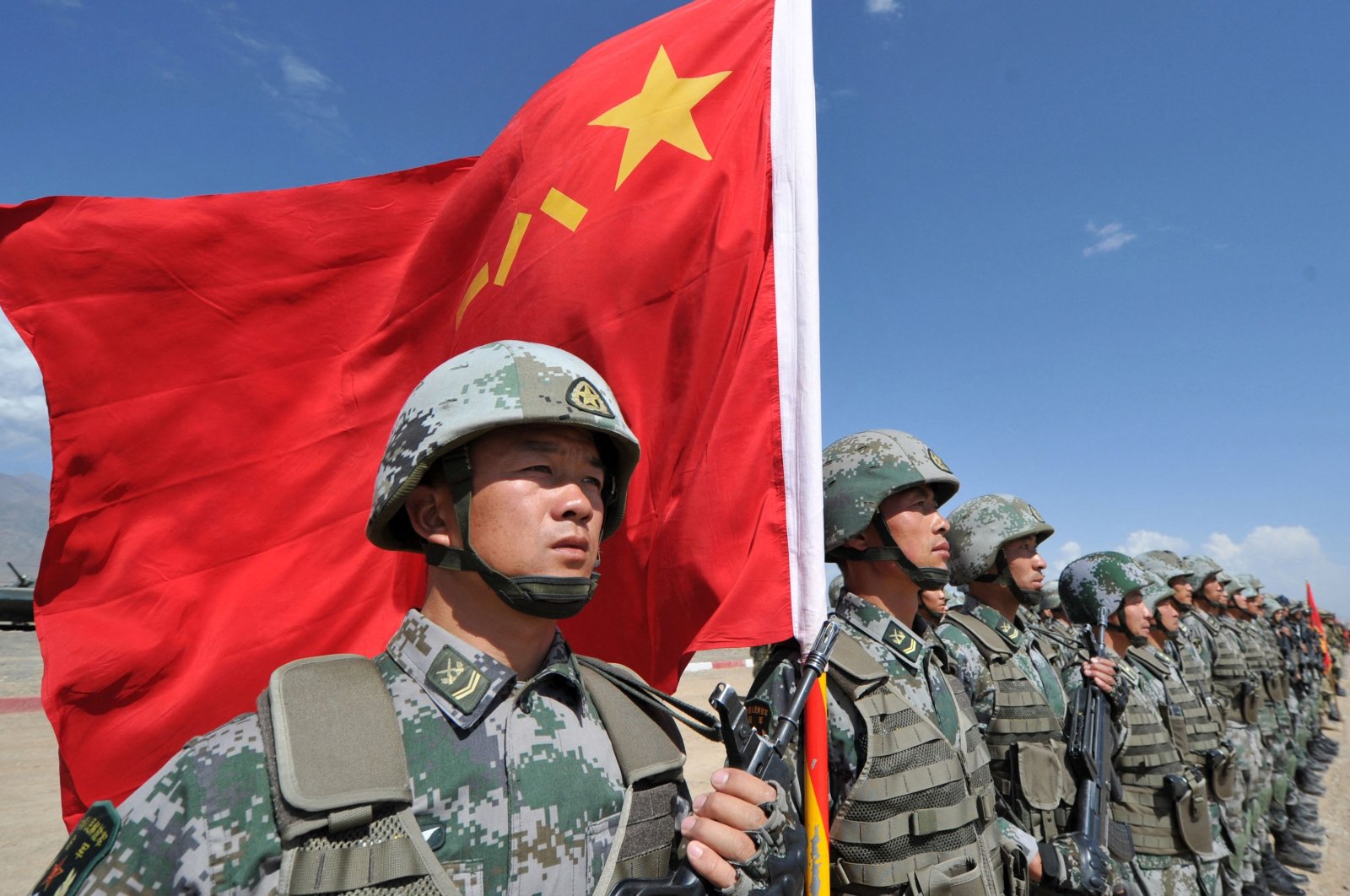 Taiwan menuntut China menghentikan ‘berdebar pedang’