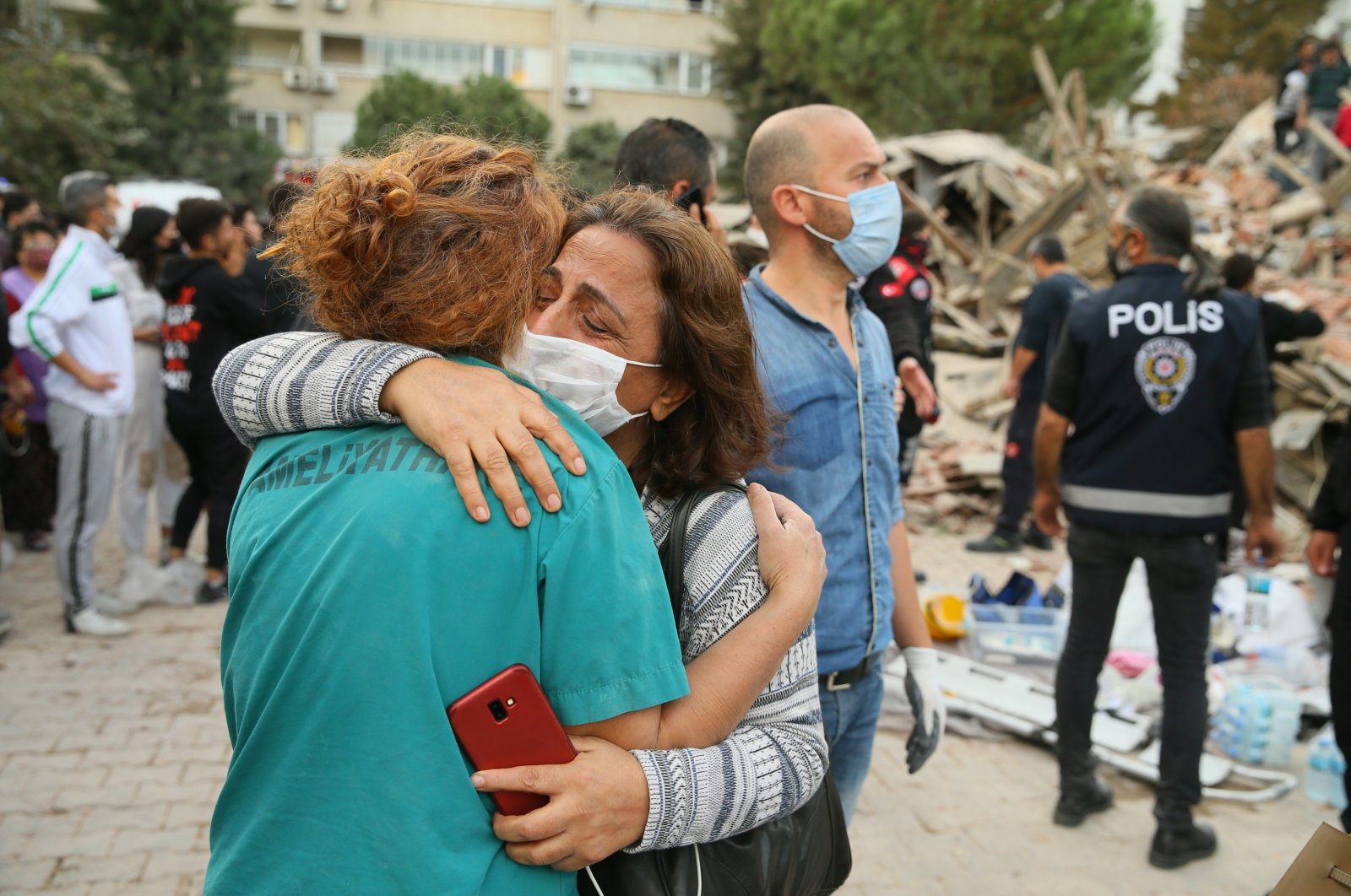 Cinta tak berujung untuk Ayda setelah gempa Izmir: Simbol harapan