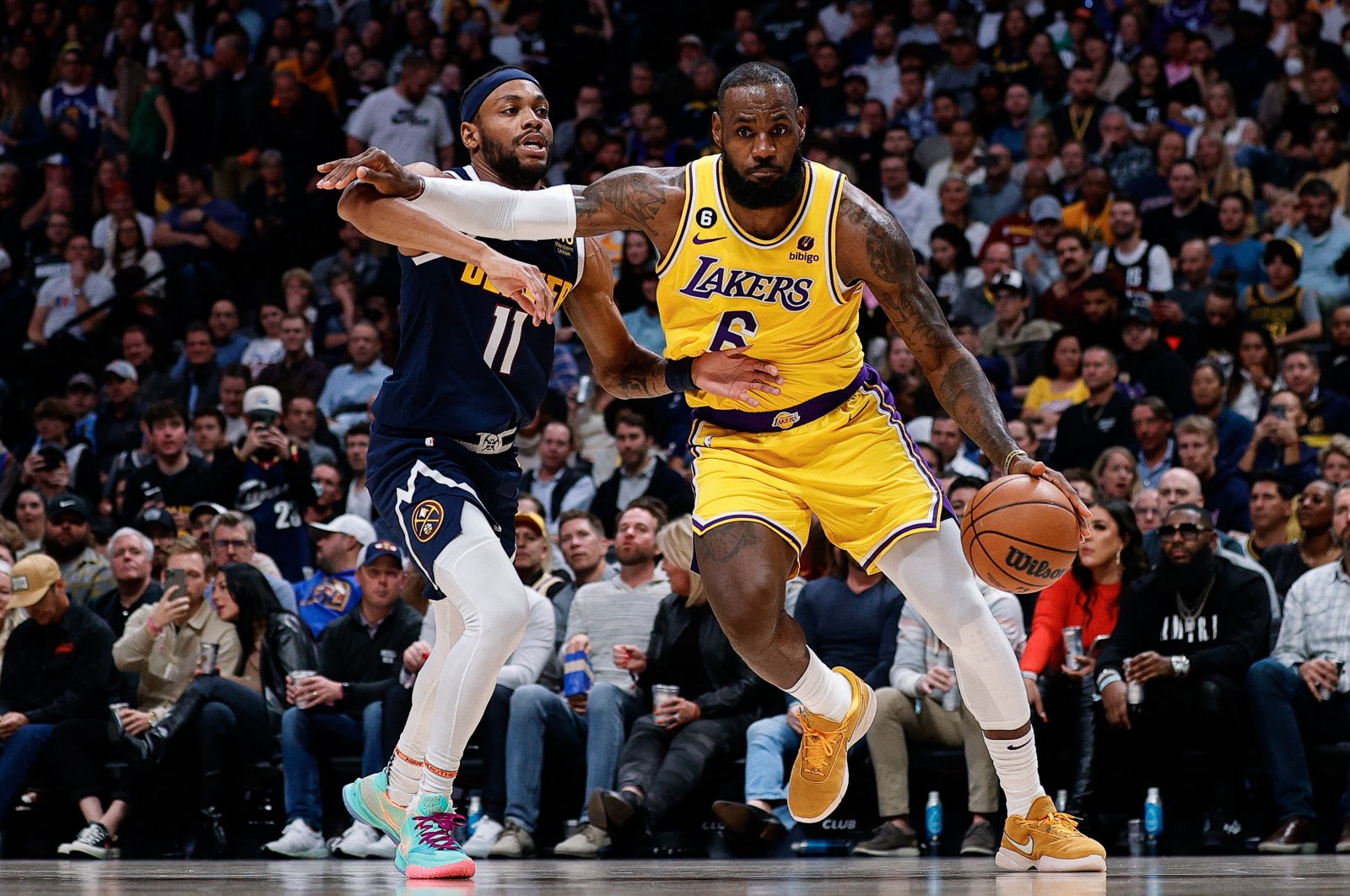 Los Angeles Lakers forward LeBron James (6) controls the ball as Denver Nuggets forward Bruce Brown (11) guards in the second quarter at Ball Arena, Denver, Colorado, U.S., Oct 26, 2022. (Reuters Photo)