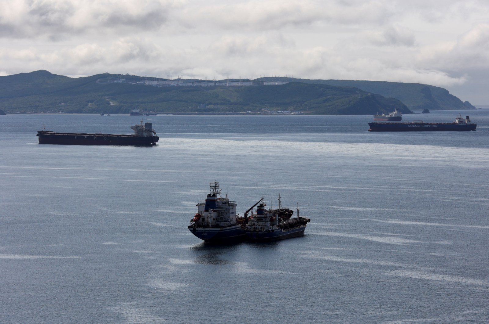 A view shows tankers in Nakhodka Bay near the crude oil terminal Kozmino outside the port city of Nakhodka, Russia, June 13, 2022. (Reuters File Photo)