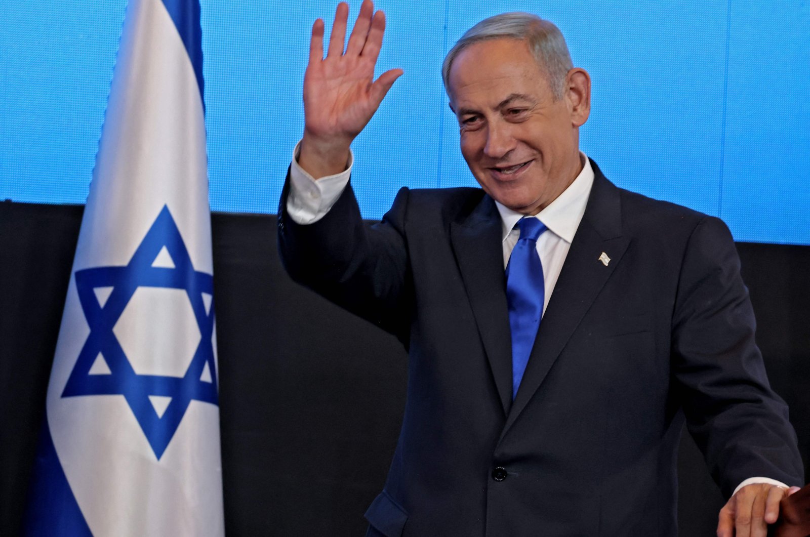 Israel&#039;s ex-premier and leader of the Likud party Benjamin Netanyahu addresses supporters in Jerusalem, Israel, Nov. 2, 2022. (AFP Photo)