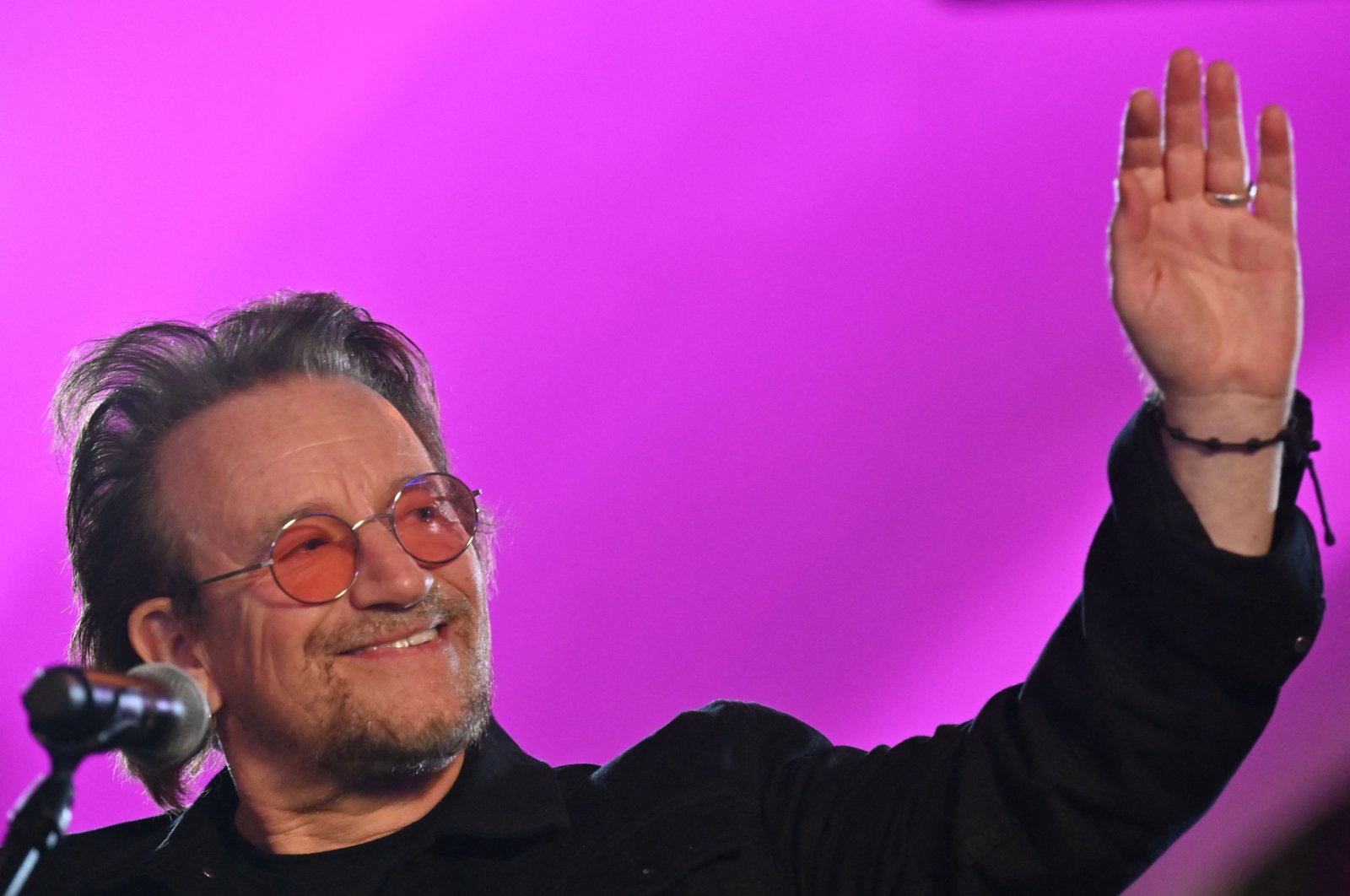 Memoar Bono ‘Menyerah’ mengungkap kehidupan pribadi pentolan U2