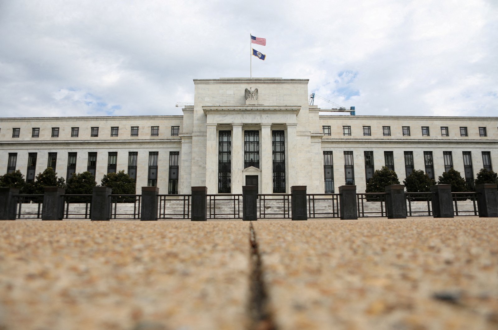 Fed menaikkan suku bunga sebesar 75 basis poin untuk keempat kalinya