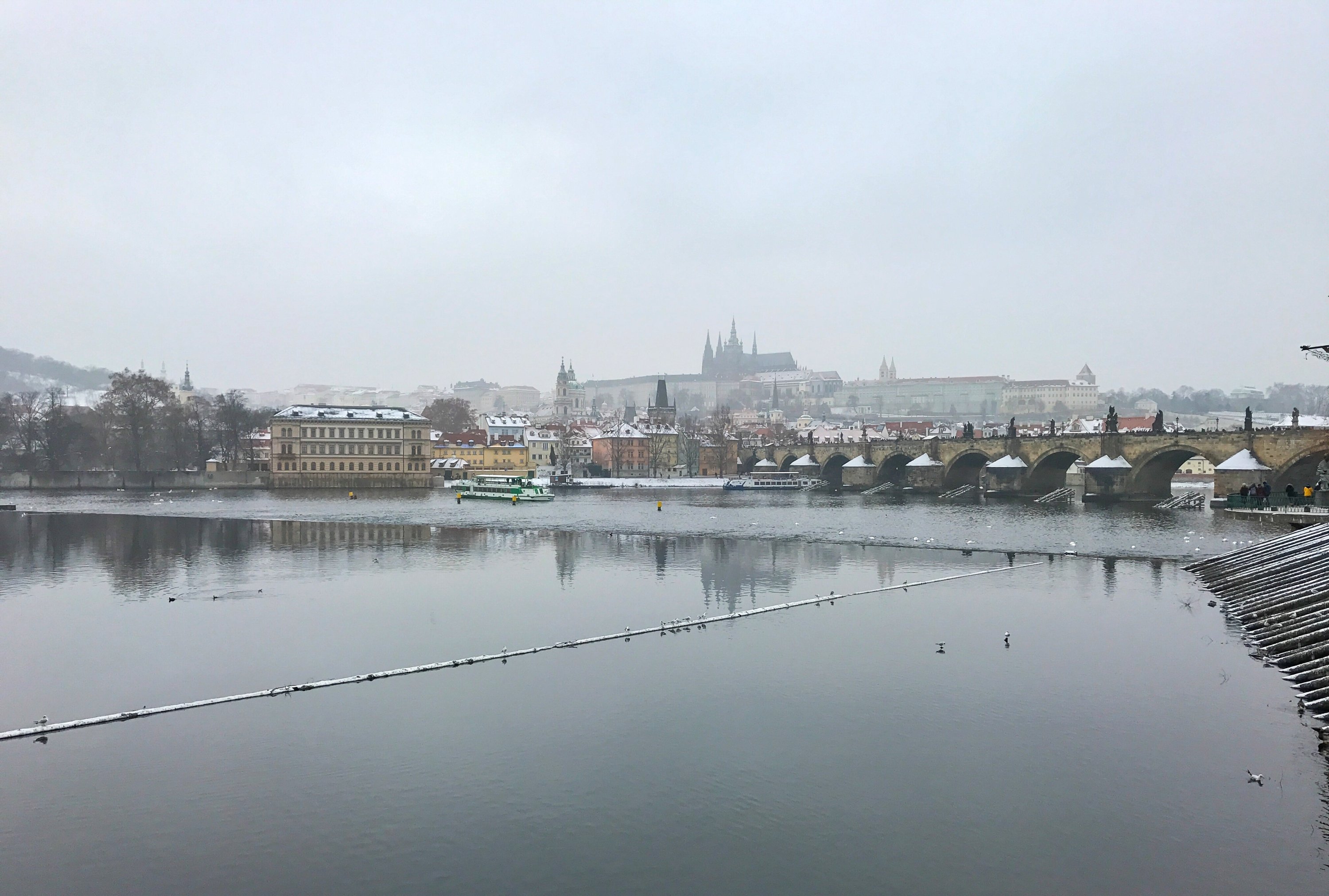Musim dingin di Praha, Republik Ceko.  (Foto oleh zge engelen)