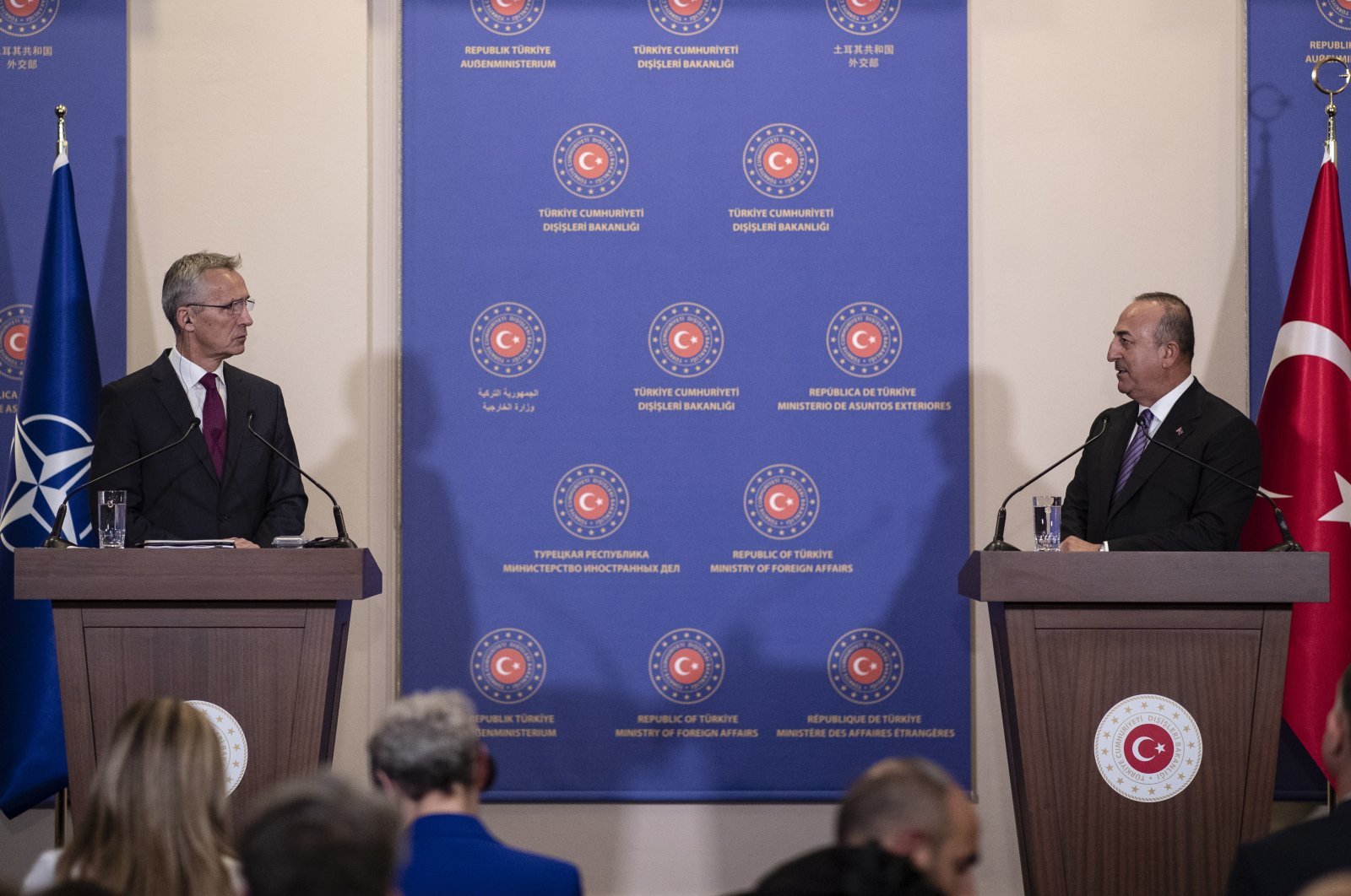 Turkish Foreign Minister Mevlüt Çavuşoğlu (R) and NATO Secretary-General Jens Stoltenberg attend a press conference after their meeting in Istanbul, Türkiye, Nov. 3, 2022. (EPA Photo)