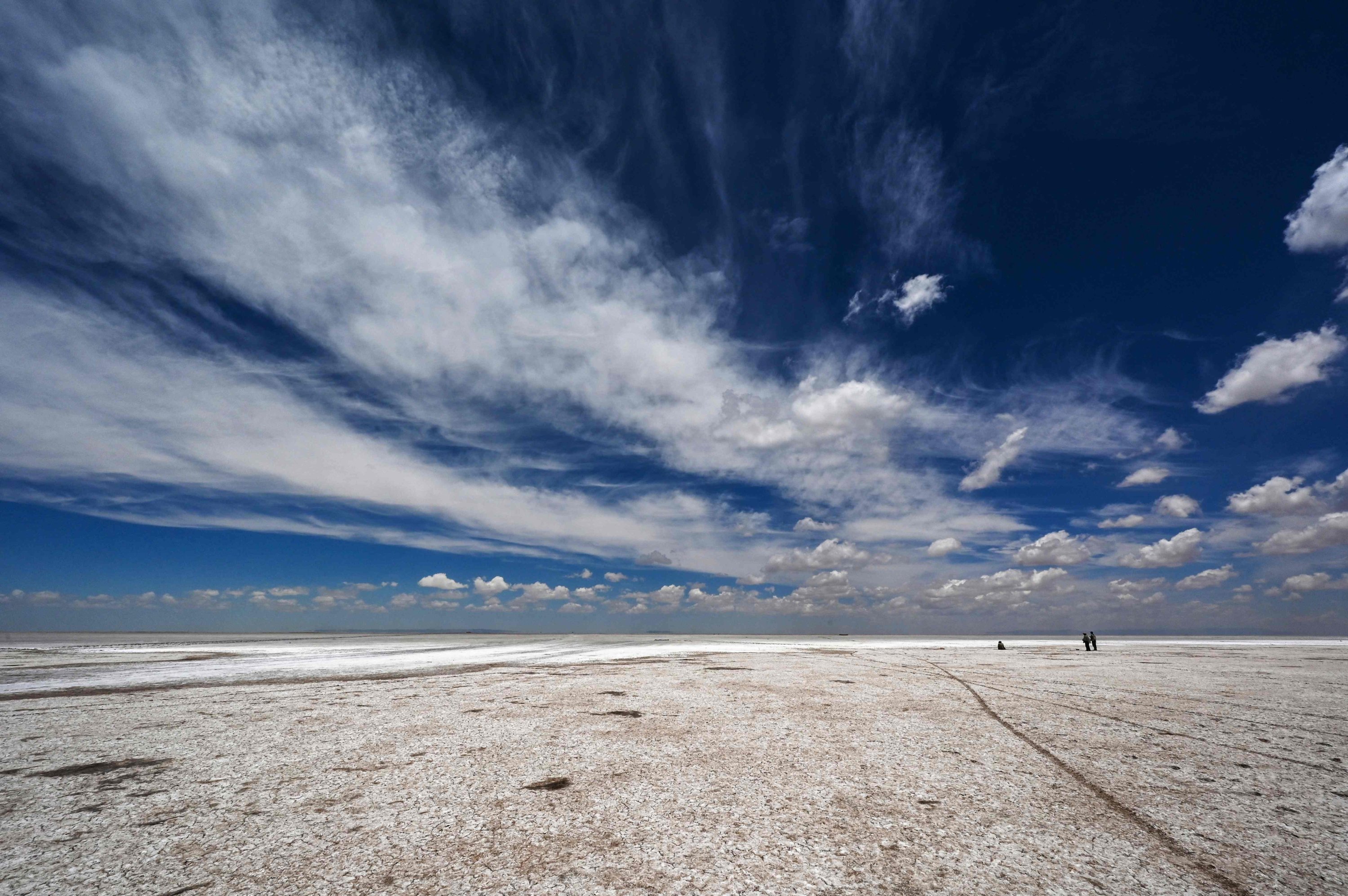 General view of a desert at the site of former Lake Poopo in Oruro, Bolivia, Oct. 15, 2022. (AFP Photo)