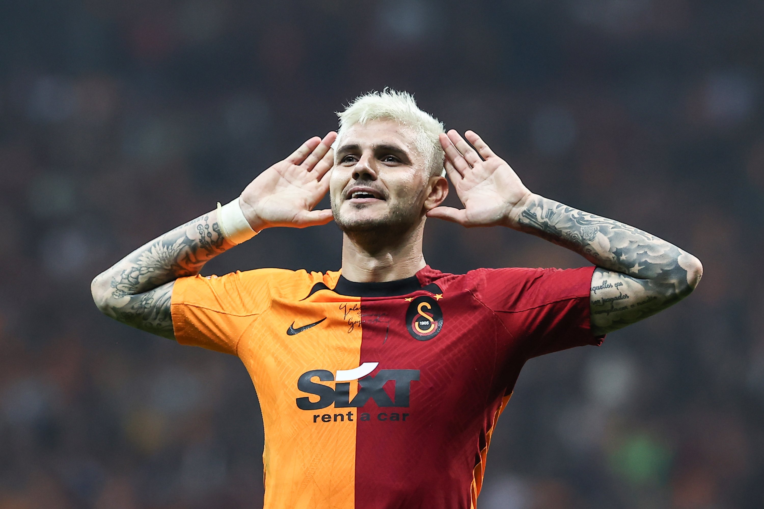 Mauro Icardi scores volley for Galatasaray in Champions League