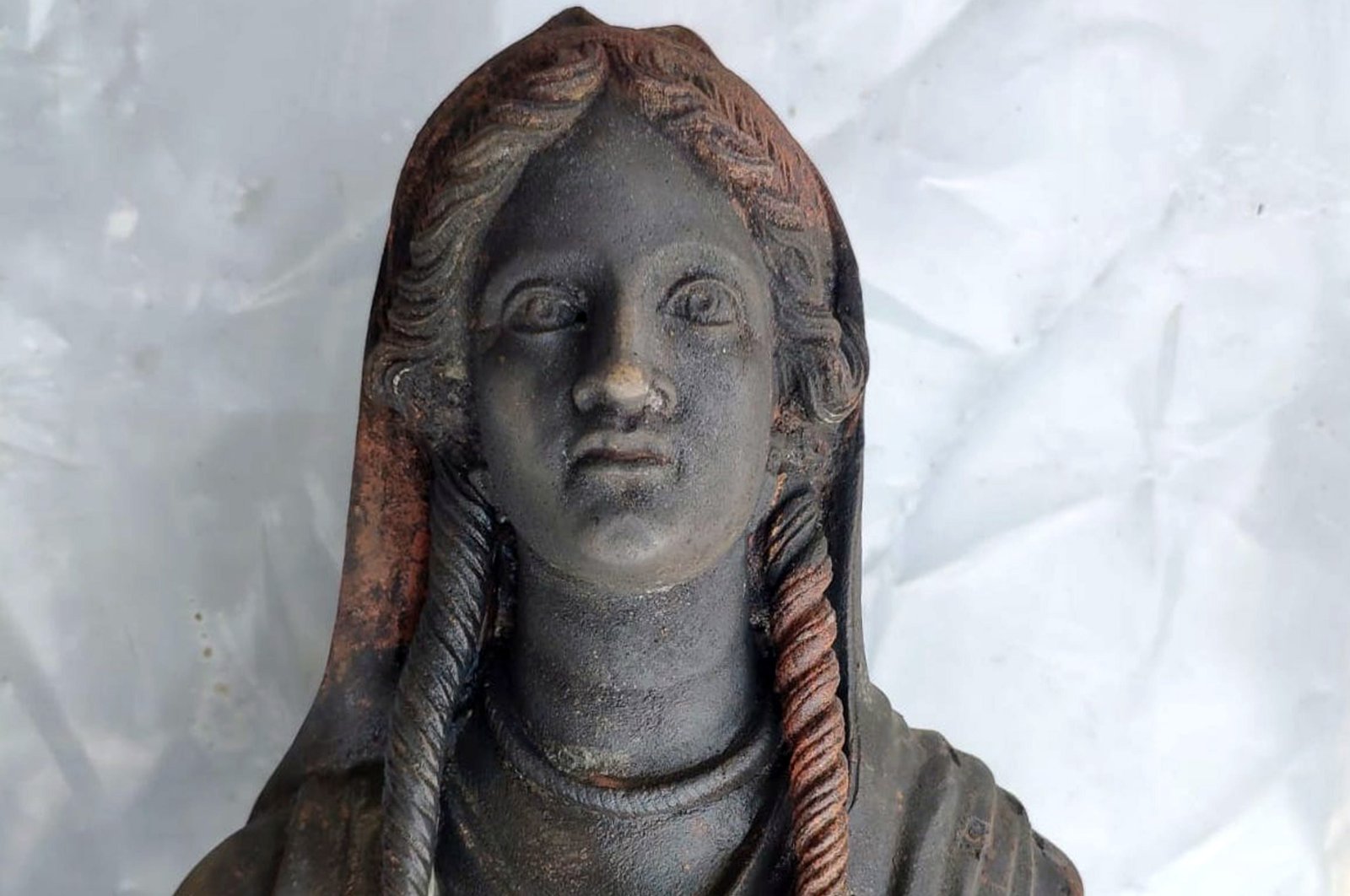 Temuan sensasional: Italia menemukan patung perunggu dari Roma kuno