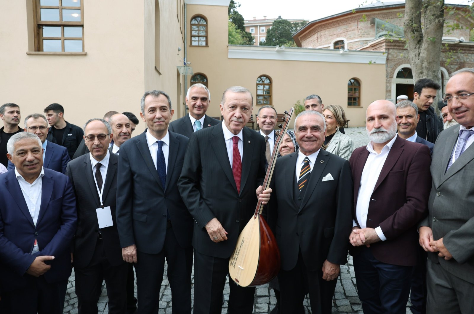 President Recep Tayyip Erdoğan during a visit to the Şahkulu Sultan Cemevi in Istanbul, Türkiye, Oct. 7, 2022. (AA)