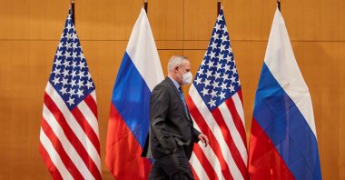Russian and U.S. flags are pictured before talks between Russian Deputy Foreign Minister Sergei Ryabkov and U.S. Deputy Secretary of State Wendy Sherman (not pictured) at the United States Mission in Geneva, Switzerland, Jan. 10, 2022. (Reuters File Photo)