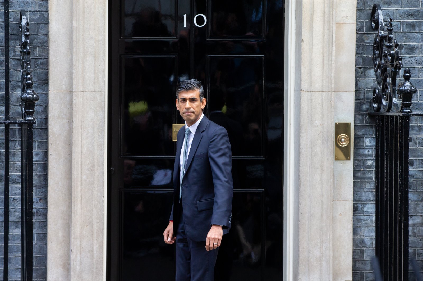 Skyrocketing energy prices and the battle against inflation, which has reached its peak in the last 40 years, are at the top of newly-elected U.K. Prime Minister Rishi Sunak’s agenda. (Shutterstock Photo)